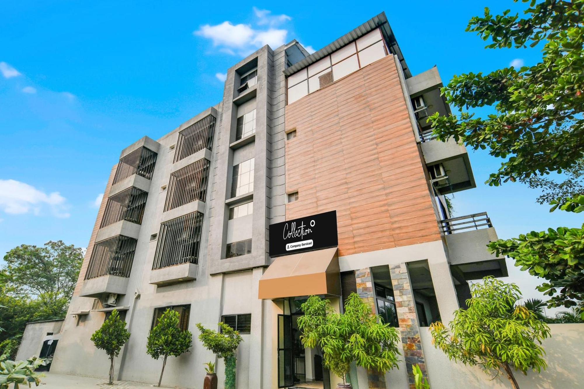 Super Collection O Indore Near Omax City 1 Kanadiya 외부 사진