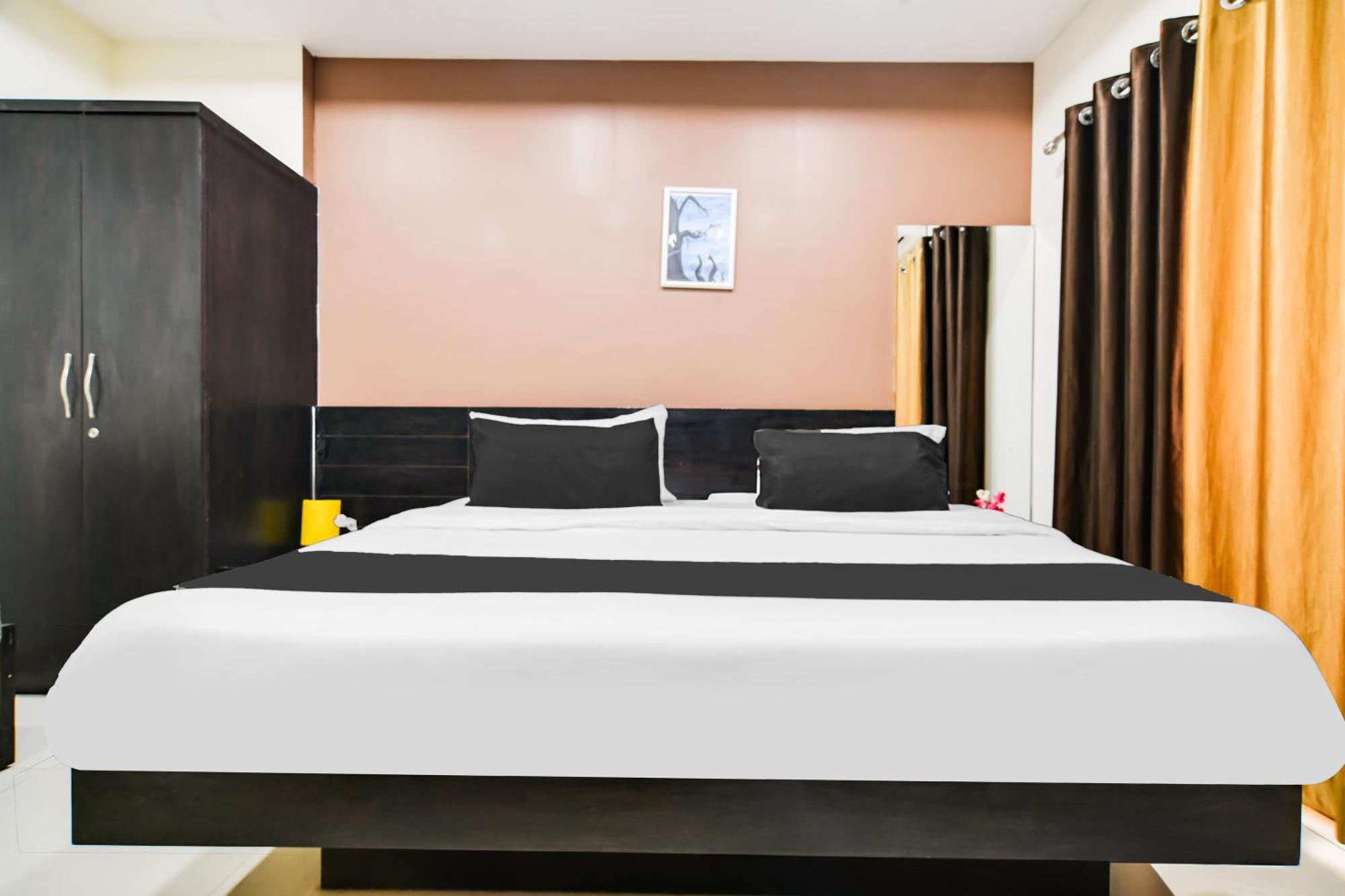Super Collection O Indore Near Omax City 1 Kanadiya 외부 사진